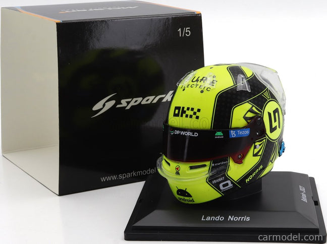 Bell Helmet F1 Helma MCL60 Team Mclaren N°4 Sezóna 2023 Lando Norris 1:5 Spark Model žltá čierna