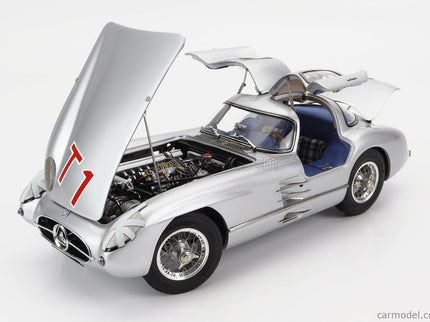 Mercedes Benz 300 Slr Coupe N T1 Rac Tourist Trophy 1955 1:18 CMC strieborná