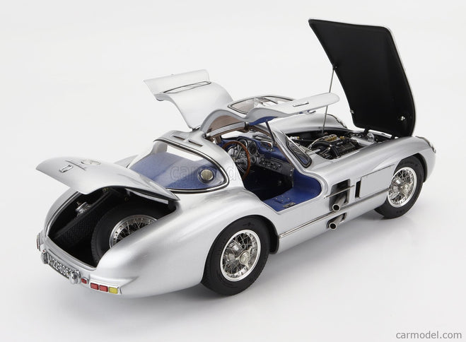 Mercedes Benz 300 Slr Coupe N T1 Rac Tourist Trophy 1955 1:18 CMC strieborná
