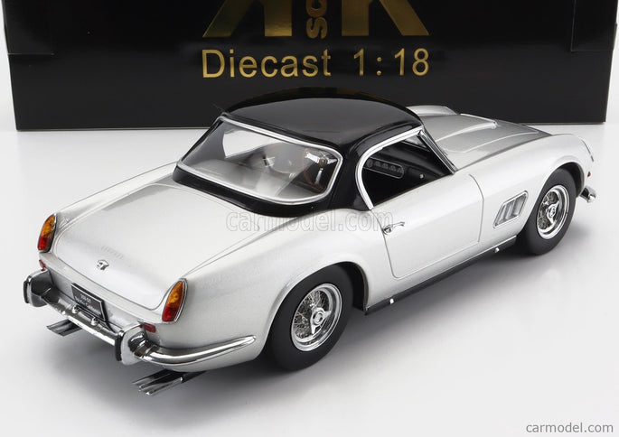 Ferrari 250GT California Spider With Hard-Top 1960 1:18 KK Scale strieborná