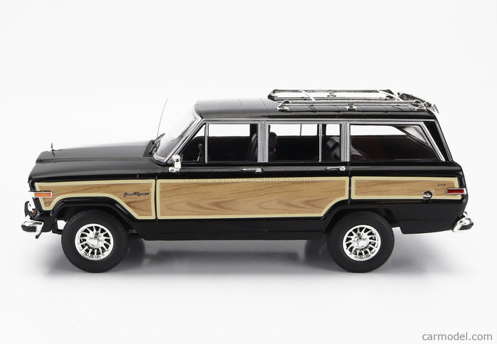 Jeep Grand Wagoneer 1989 1:18 KK Scale čierna Wood