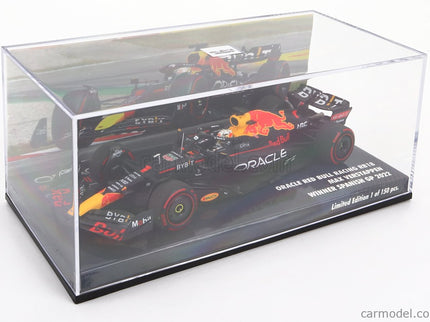 Red Bull F1 RB18 Team Oracle Red Bull Racing N°1 Majster Sveta Víťaz Spain GP 2022 Max Verstappen 1:43 Minichamps matná modrá žltá červená