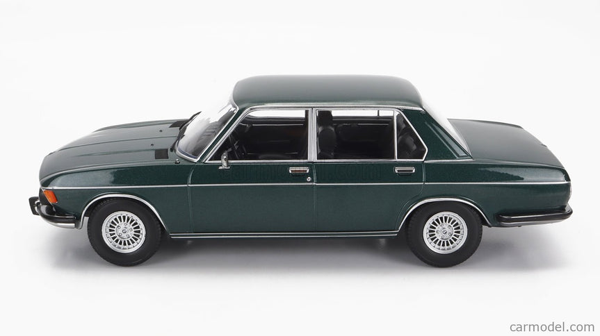 BMW 3.0S E3 Mkii 1971 1:18 KK Scale tmavozelená
