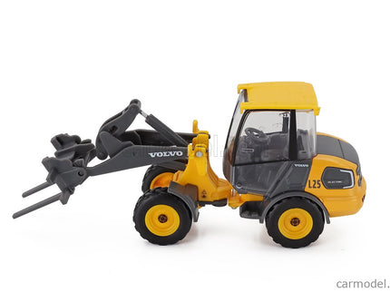 Volvo L25H Ruspa Gommata Tractor 2010 - Scraper 1:50 Bburago žltá čierna
