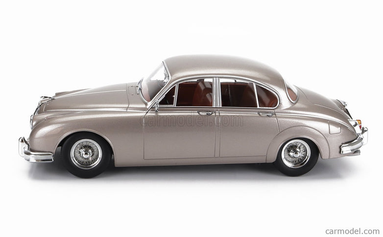 Jaguar Mkii 3.8 RHD 1959 1:18 KK Scale perleťová strieborná