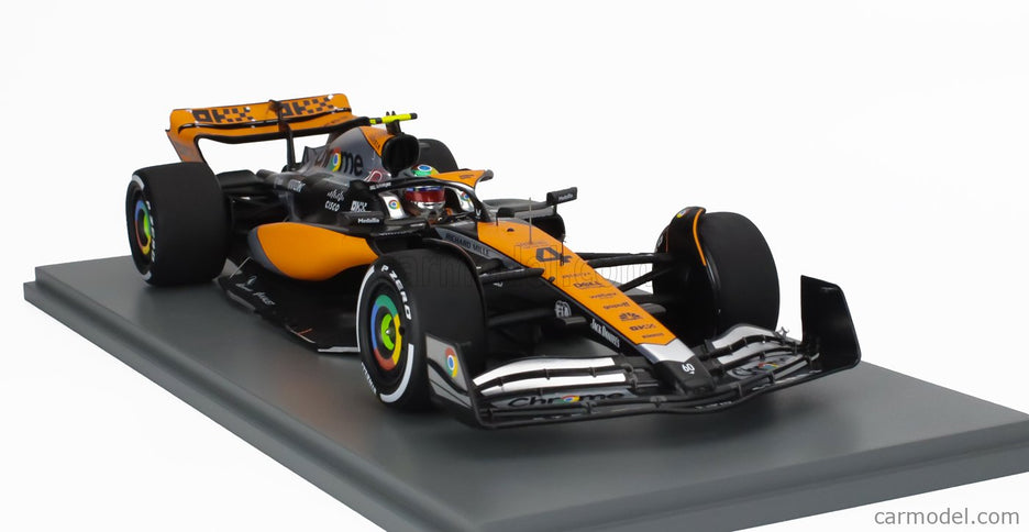 Mclaren F1 MCL60 Team Mclaren N°4 2. Miesto British GP 2023 Lando Norris 1:18 Spark Model biela oranžová čierna