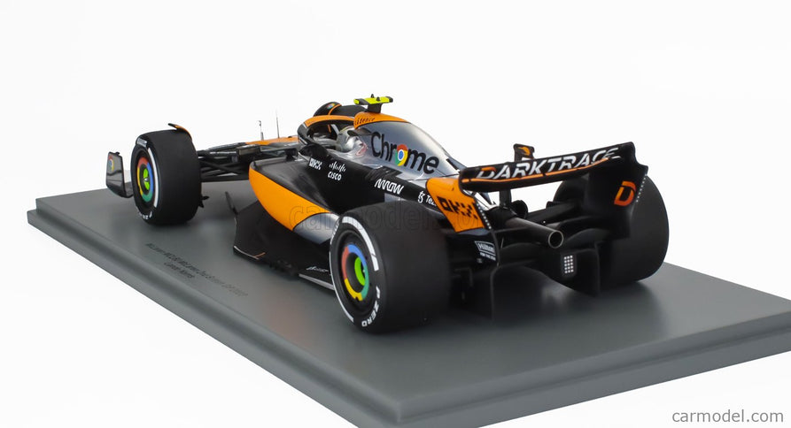 Mclaren F1 MCL60 Team Mclaren N°4 2. Miesto British GP 2023 Lando Norris 1:18 Spark Model biela oranžová čierna