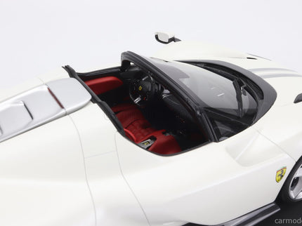 Ferrari Daytona SP3 Open Roof Icona 2022 1:18 BBR Models biela Italia - biela