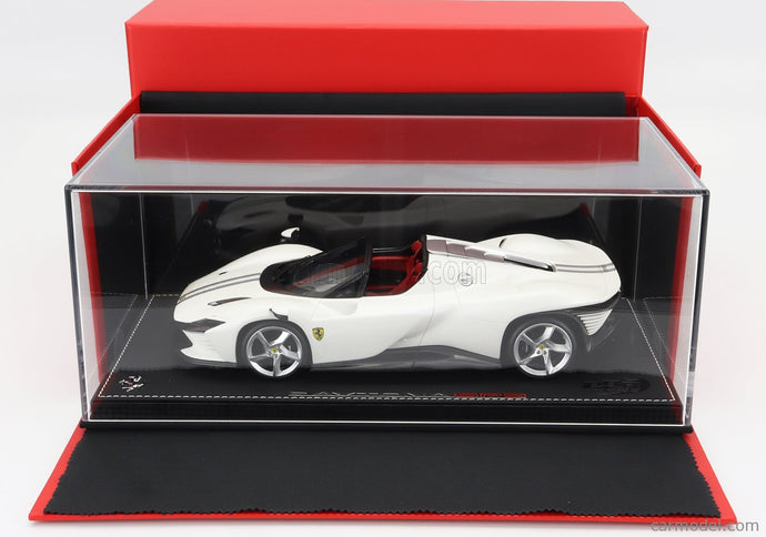 Ferrari Daytona SP3 Open Roof Icona 2022 1:18 BBR Models biela Italia - biela