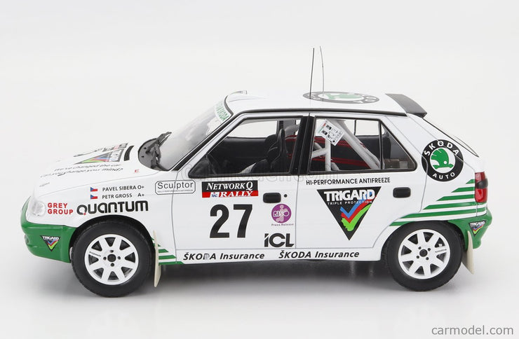 Skoda Felicia N°27 Rally Rac Lombard 1995 P.Sibera - P.Gross 1:18 IXO Models biela zelená