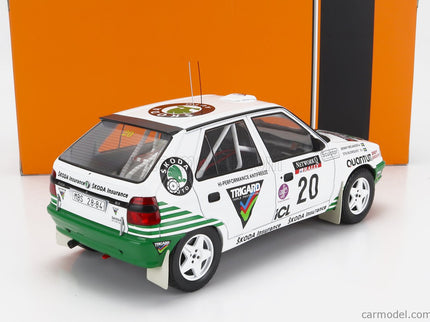 Skoda Felicia N°20 Rally Rac Lombard 1995 S.Blomqvist - B.Melander 1:18 IXO Models biela zelená