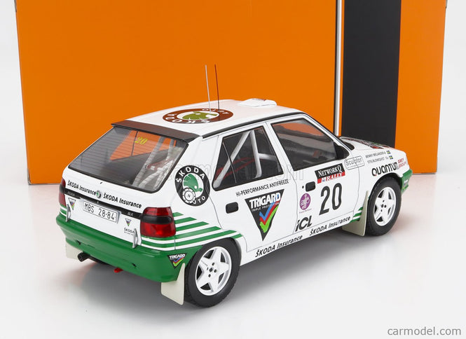 Skoda Felicia N°20 Rally Rac Lombard 1995 S.Blomqvist - B.Melander 1:18 IXO Models biela zelená