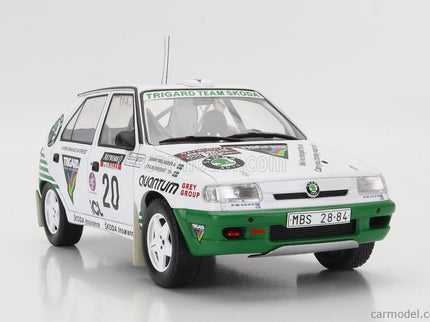Skoda Felicia N°20 Rally Rac Lombard 1995 S.Blomqvist - B.Melander 1:18 IXO Models biela zelená