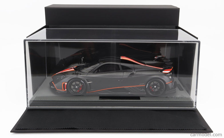 Pagani Imola 2020 1:18 BBR Models karbónová Fiber matná čierna