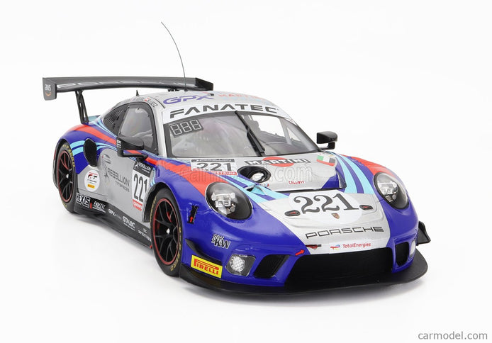 Porsche 911 991-2 GT3 R Team Gpx Martini Racing N°221 24h Spa 2022 Richard Lietz - Michael Christensen - Kevin Estre 1:18 IXO Models strieborná modrá červená