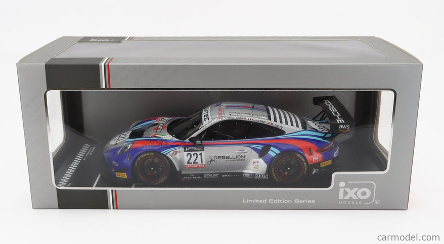 Porsche 911 991-2 GT3 R Team Gpx Martini Racing N°221 24h Spa 2022 Richard Lietz - Michael Christensen - Kevin Estre 1:18 IXO Models strieborná modrá červená