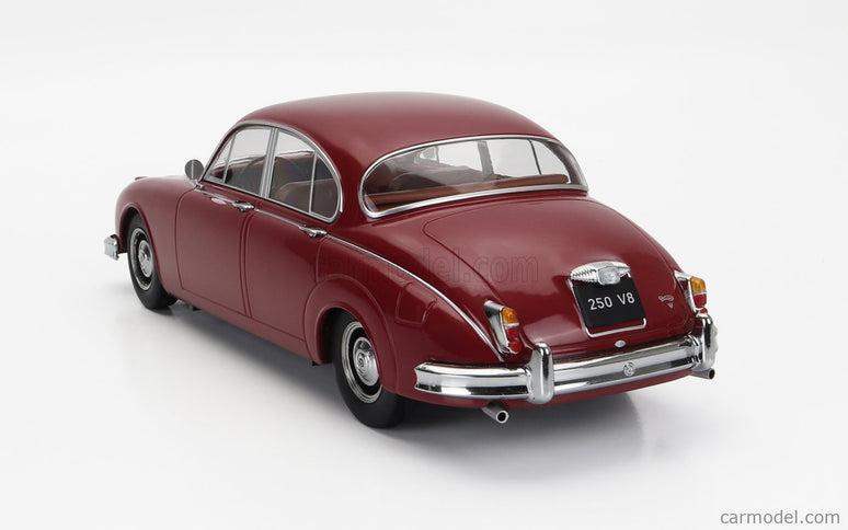 Daimler 250 V6 LHD 1962 - Brown Interior 1:18 KK Scale červená