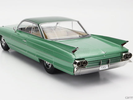Cadillac Series 62 Coupe Deville 1961 1:18 KK Scale svetlozelená metalická