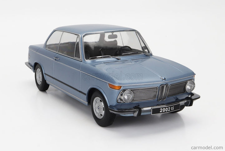 BMW 2002ti 1-SERIES 1971 1:18 KK Scale svetlomodrá