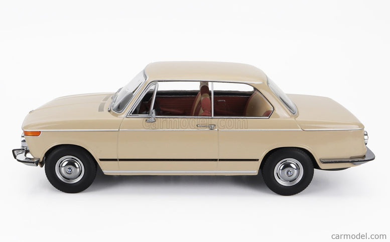 BMW 1602 1-SERIES 1971 1:18 KK Scale béžová