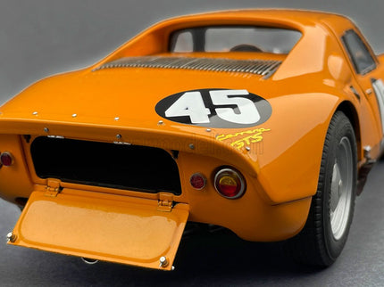 Porsche 904 Carrera GTS ch.904-055 N°45 1000km Nurburgring 1964 Gerhard Koch - Ben Pon 1:18 CMC červená