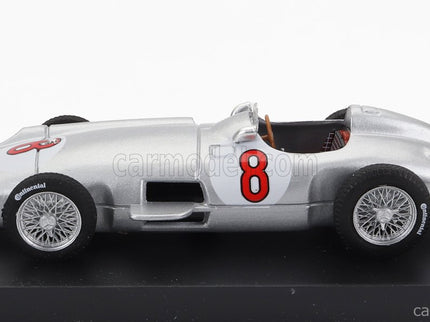 Mercedes Benz F1 W196 N°8 Majster Sveta Víťaz Dutch GP 1955 Juan Manuel Fangio 1:43 Brumm strieborná