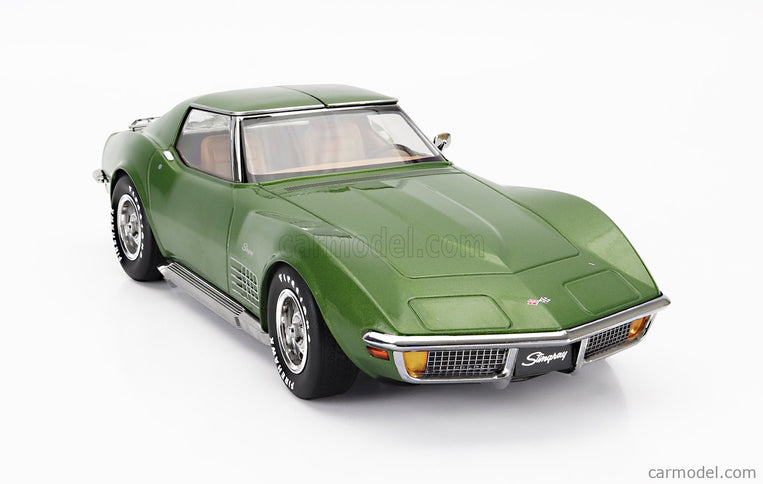 Chevrolet Corvette C3 1972 - With Removable Roof Parts 1:18 KK Scale zelená