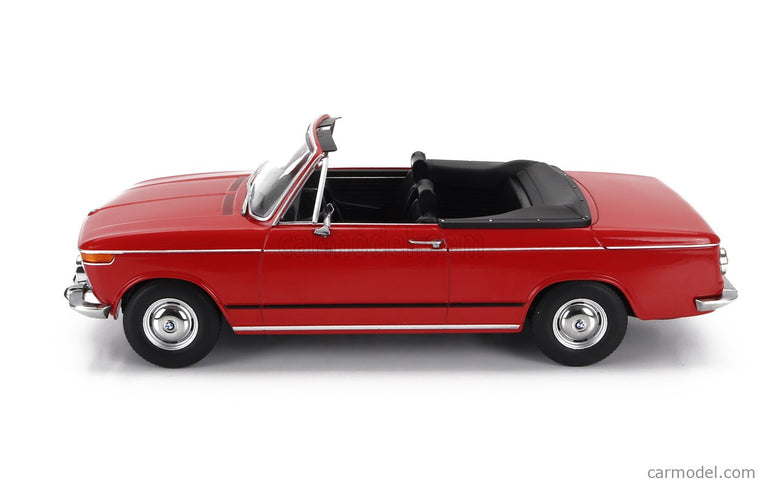 BMW 2002 Cabriolet 1968 - With Removable Soft-Top 1:18 KK Scale červená