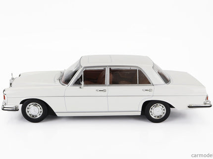 Mercedes Benz S-Class 300SEL 6.3 (W108) 1967-1972 1:18 KK Scale biela