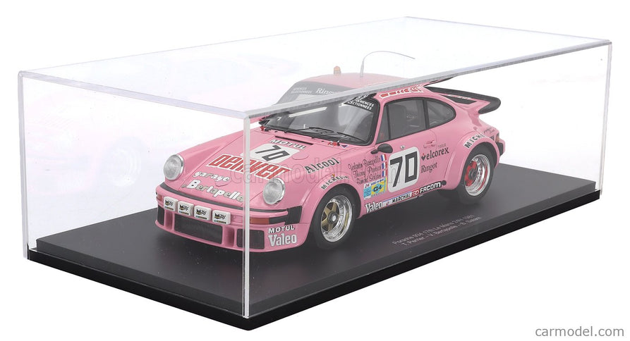 Porsche 911 934 3.0L Turbo Team Perrier N°70 24h Le Mans 1981 Thierry Perrier - Valentin Bertapelle - Bernard Salam 1:18 Spark Model ružová