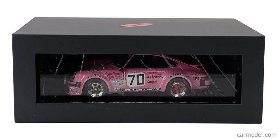Porsche 911 934 3.0L Turbo Team Perrier N°70 24h Le Mans 1981 Thierry Perrier - Valentin Bertapelle - Bernard Salam 1:18 Spark Model ružová