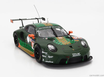 Porsche 911 991-2 RSR Team Proton Competition N°93 Elms 2021 Michael Fassbender - Richard Lietz - Felipe Fernandez Laser 1:18 IXO Models zelená