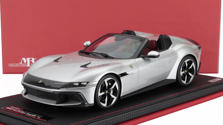 FERRARI | 12CILINDRI SPIDER V12 830cv 2024 - CON VETRINA - WITH SHOWCASE | ARGENTO NURBURGRING - SILVER
