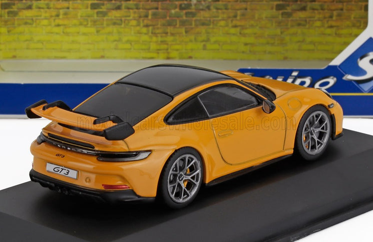 PORSCHE | 911 992 GT3 COUPE 2023 | DARK YELLOW