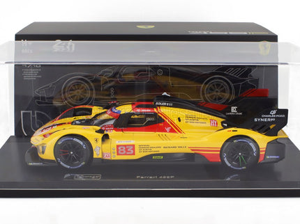 FERRARI | 499P 3.0L TURBO V6 TEAM AF CORSE N 83 24h LE MANS 2024 ROBERT KUBICA - ROBERT SHWARTZMAN - YIFEI YE - CON VETRINA - WITH SHOWCASE | YELLOW RED