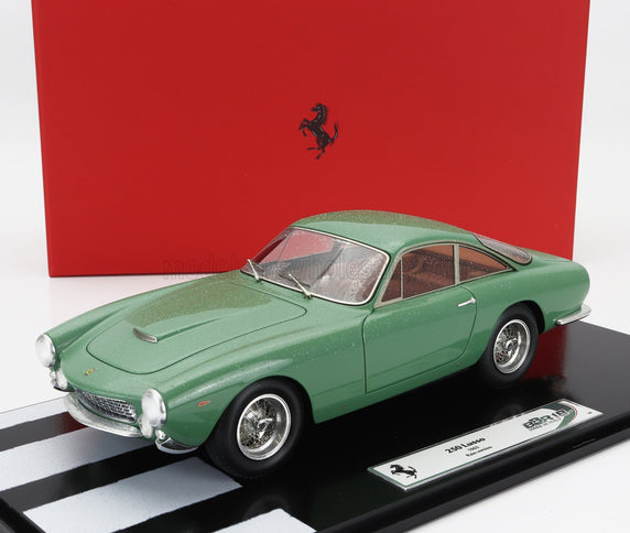 FERRARI | 250 LUSSO COUPE RAIN VERSION 1963 - CON VETRINA - WITH SHOWCASE | MATT GREEN
