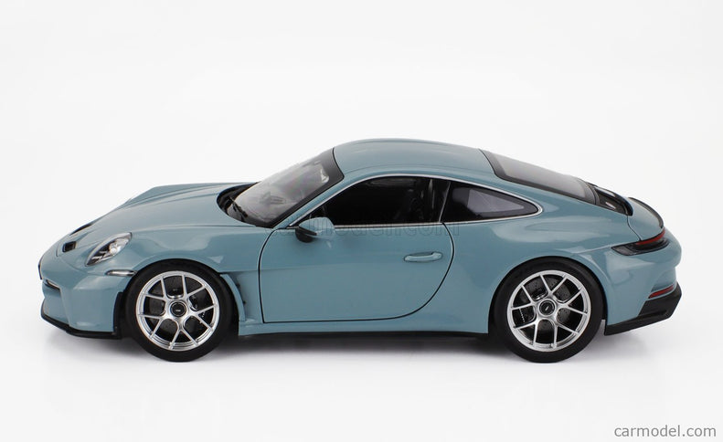Porsche 911 992 S/T Coupe 2023 1:18 Norev Meissen modrá