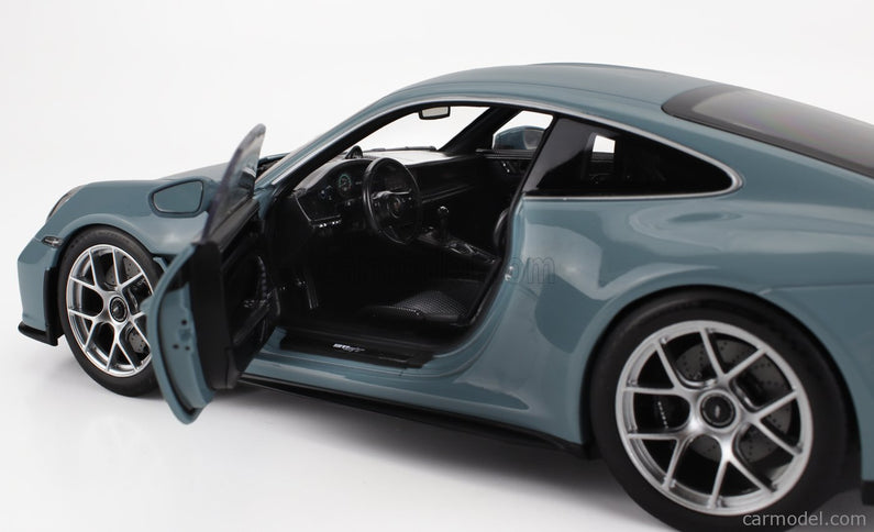 Porsche 911 992 S/T Coupe 2023 1:18 Norev Meissen modrá