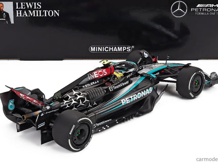 Mercedes Benz F1 W15 EQ Performance Team AMG Petronas Motorsport N°44 4. Miesto Austrian GP 2024 Lewis Hamilton 1:18 Minichamps čierna strieborná zelená
