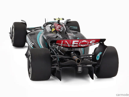 Mercedes Benz F1 W15 EQ Performance Team AMG Petronas Motorsport N°44 4. Miesto Austrian GP 2024 Lewis Hamilton 1:18 Minichamps čierna strieborná zelená
