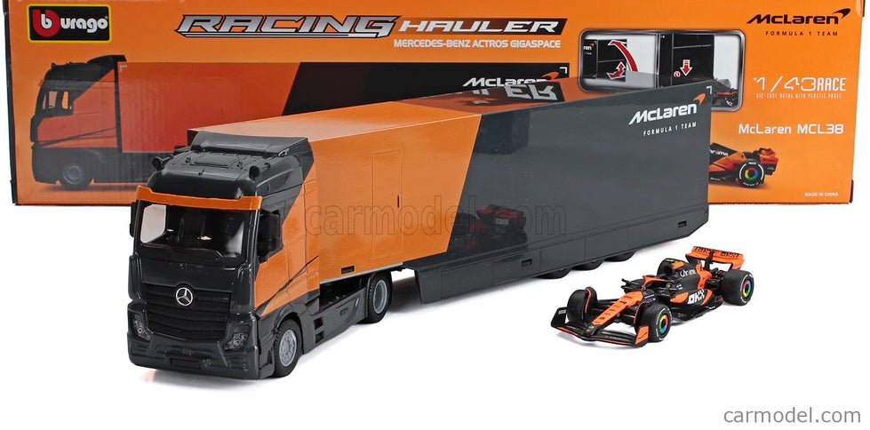 Mercedes Benz Actros 2 Gigaspace Nákladiak Car Transporter With F1 Mclaren MCL38 Team Mclaren N°4 Sezóna 2024 Lando Norris 1:43 Bburago čierna oranžová