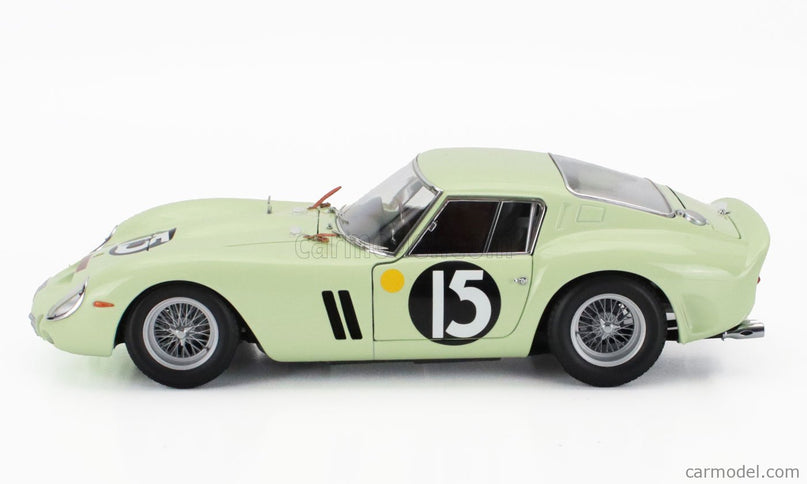 Ferrari 250 GTO RHD N°15 Víťaz Tourist Trophy Goodwood International 1962 Innes Ireland 1:18 Kyosho svetlozelená