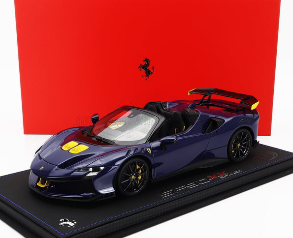 FERRARI | SF90 XX STRADALE SPIDER 2024 - CON VETRINA - WITH SHOWCASE | BLU ELETTRICO - BLUE YELLOW BLACK