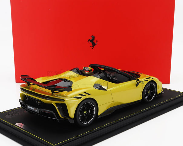 FERRARI | SF90 XX STRADALE SPIDER 2024 - CON VETRINA - WITH SHOWCASE | GIALLO MONTECARLO - YELLOW MET BLACK
