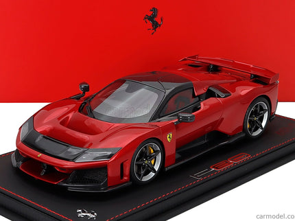 Ferrari F80 2024 - Carbon Silver Disky 1:18 BBR Models červená Supercar - červená metalická čierna
