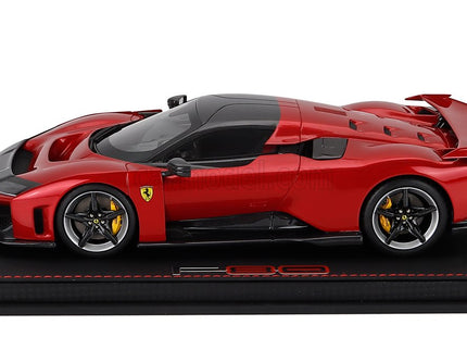Ferrari F80 2024 - Carbon Silver Disky 1:18 BBR Models červená Supercar - červená metalická čierna