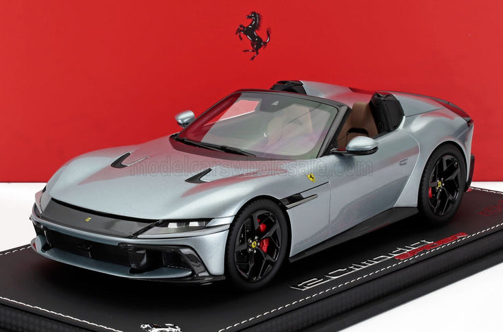 FERRARI | 12CILINDRI V12 830cv SPIDER OPEN 2024 - CON VETRINA - WITH SHOWCASE | GRIGIO TITANIO - GREY