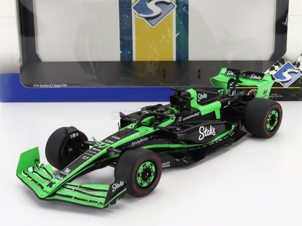 Sauber F1 C44 Team Stake Kick N°77 Japan GP 2024 Valtteri Bottas 1:18 Solido zelená čierna