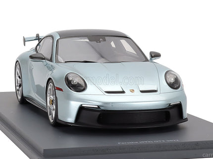 Porsche 911 992 GT3 Coupe 2022 1:18 Schuco strieborná čierna