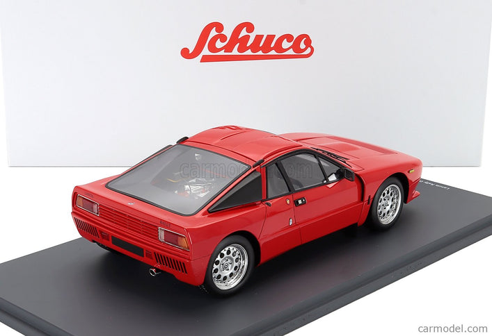 Lancia 037 Street Version 1982 1:18 Schuco červená